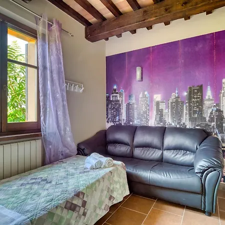 Bed & Breakfast Casale Rialto 3*