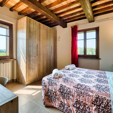 Casale Rialto Bed & Breakfast 3*