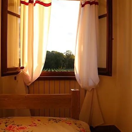 Casale Rialto Bed & Breakfast *